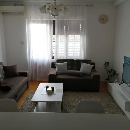 Adriana Apartment